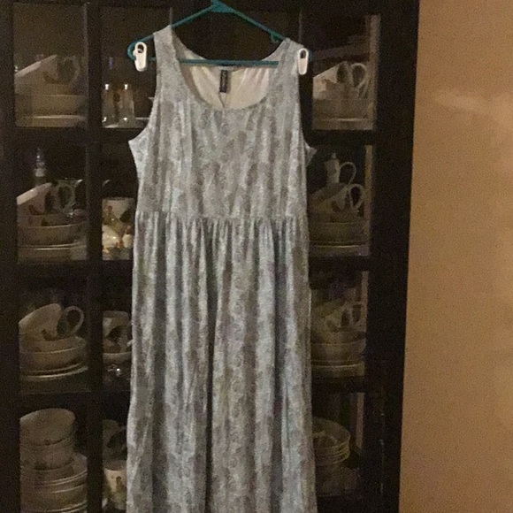 JustFashionNow Dresses & Skirts - NWT Just Fashion Now Sleeveless Blue and White Maxi Dress